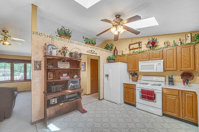 5843 Gardenia Avenue, Portage, IN 46368
