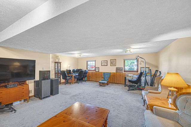 5843 Gardenia Avenue, Portage, IN 46368