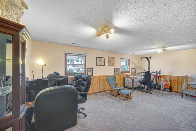 5843 Gardenia Avenue, Portage, IN 46368