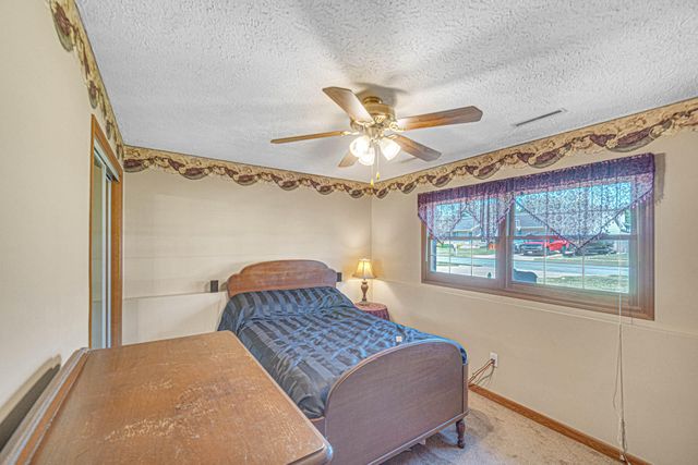 5843 Gardenia Avenue, Portage, IN 46368