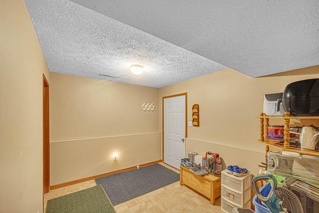5843 Gardenia Avenue, Portage, IN 46368