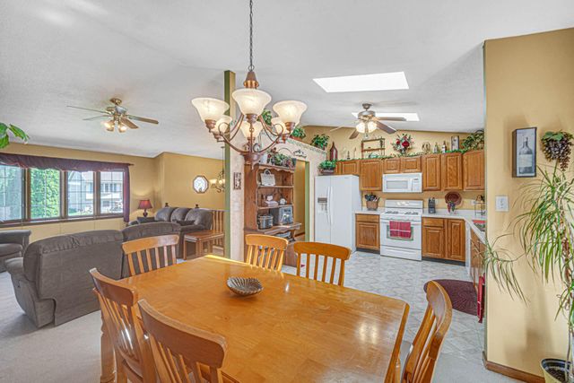 5843 Gardenia Avenue, Portage, IN 46368