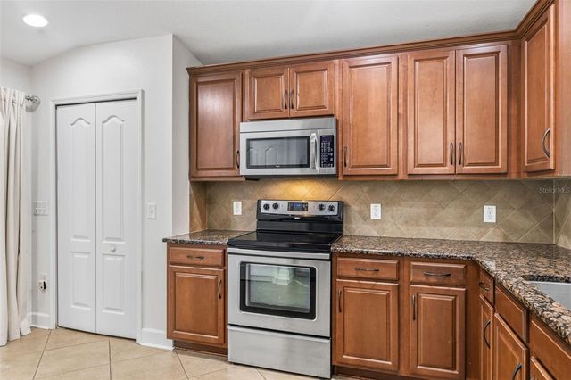 7861 TUSCANY WOODS DRIVE, Tampa, FL 33647