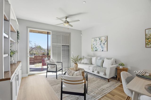 2805 Dulce LN 1002, Austin, TX 78704