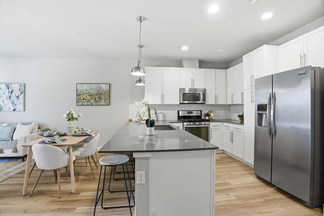 2805 Dulce LN 1002, Austin, TX 78704