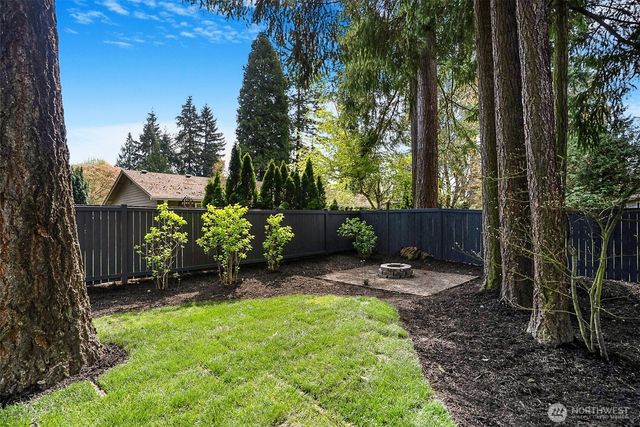 14048 108th Avenue NE, Kirkland, WA 98034