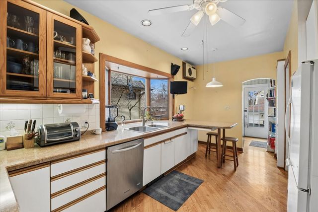 426 N Scoville Avenue, Oak Park, IL 60302