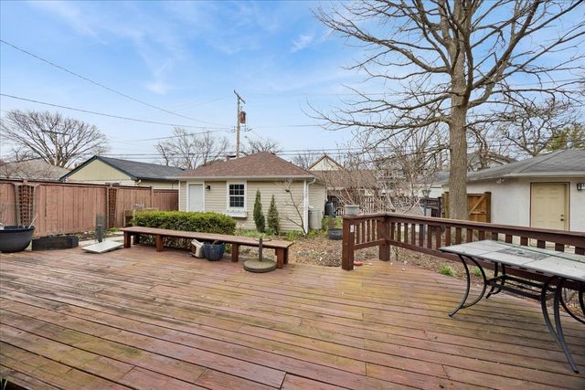 426 N Scoville Avenue, Oak Park, IL 60302