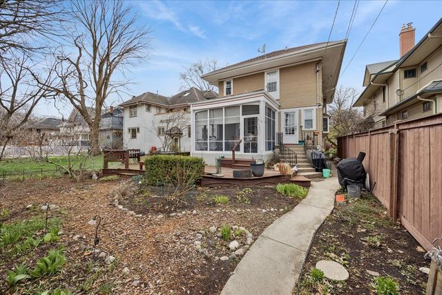 426 N Scoville Avenue, Oak Park, IL 60302