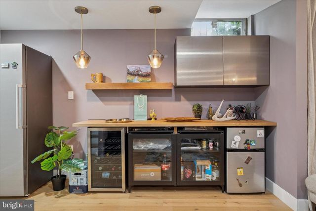 1720 W OXFORD ST, Philadelphia, PA 19121