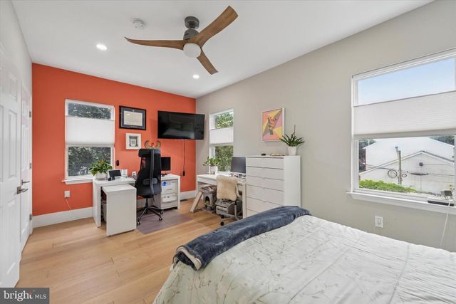 1720 W OXFORD ST, Philadelphia, PA 19121