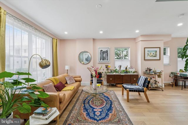 1720 W OXFORD ST, Philadelphia, PA 19121