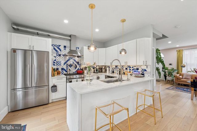 1720 W OXFORD ST, Philadelphia, PA 19121