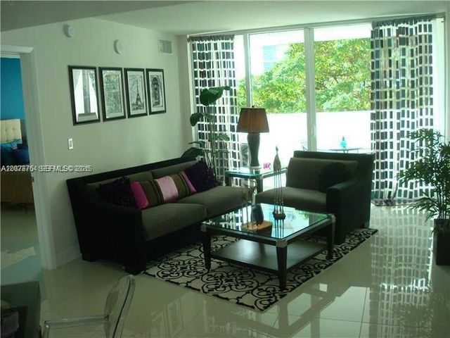 1861 NW S River Dr 1901, Miami, FL 33125