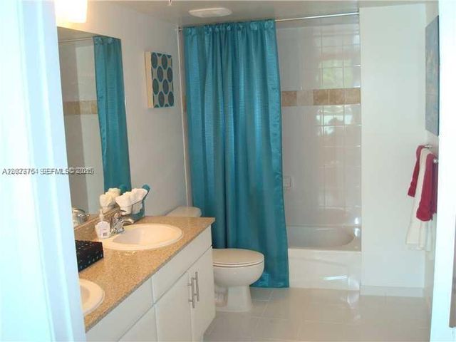 1861 NW S River Dr 1901, Miami, FL 33125