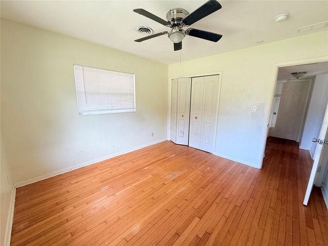 4900 5TH STREET S, St Petersburg, FL 33705