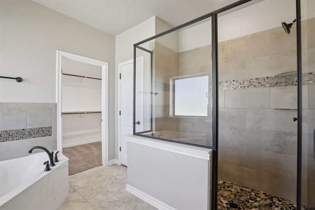 500 Seabiscuit DR, Jarrell, TX 76537