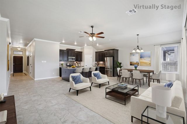 500 Seabiscuit DR, Jarrell, TX 76537