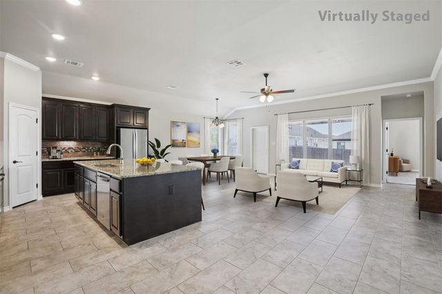 500 Seabiscuit DR, Jarrell, TX 76537