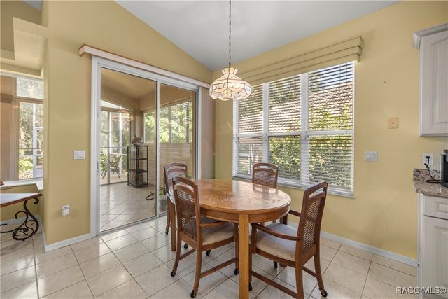 389 W Doerr Path, Hernando, FL 34442