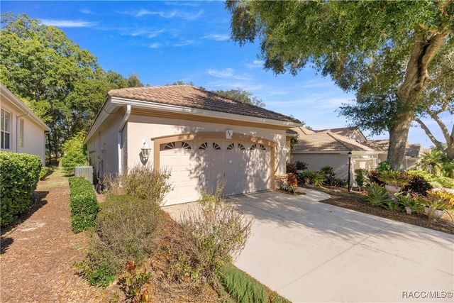 389 W Doerr Path, Hernando, FL 34442