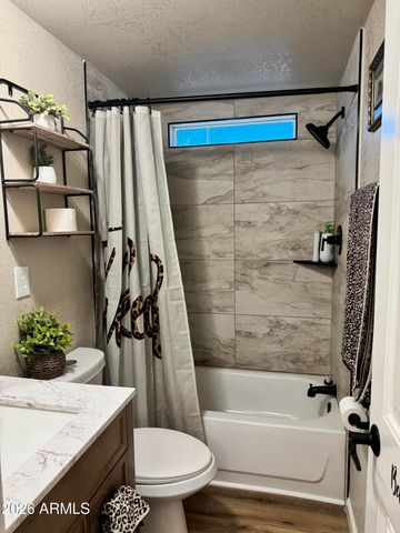 12817 N 19th Place, Phoenix, AZ 85022