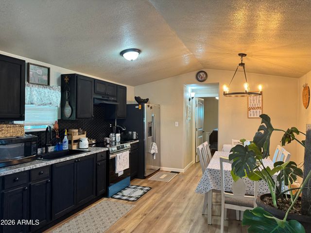 12817 N 19th Place, Phoenix, AZ 85022