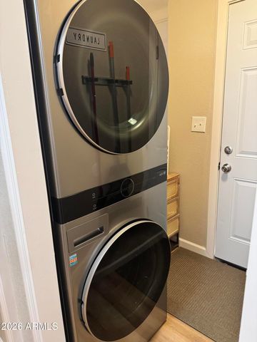 12817 N 19th Place, Phoenix, AZ 85022