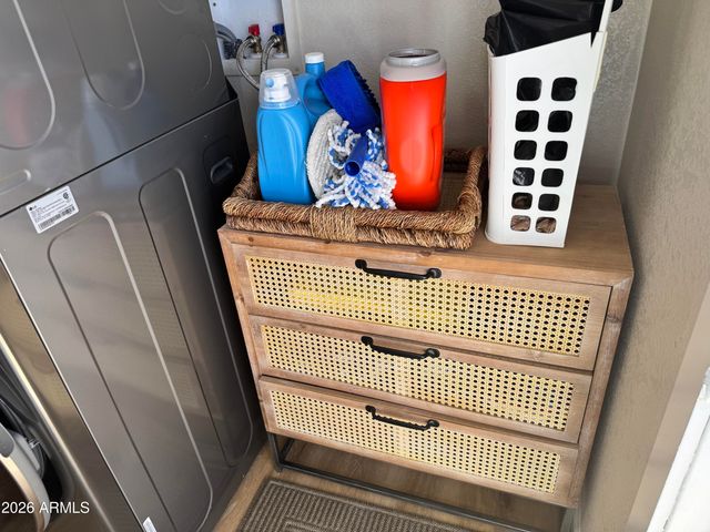 12817 N 19th Place, Phoenix, AZ 85022