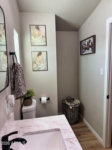 12817 N 19th Place, Phoenix, AZ 85022