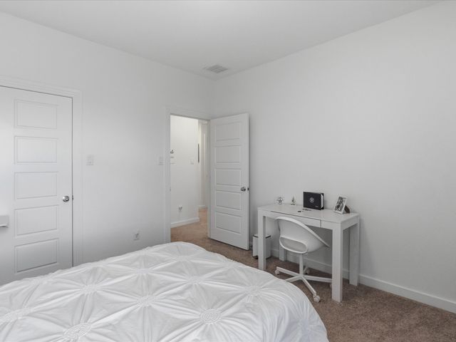 2013 Jumper Fields Drive, Aubrey, TX 76227