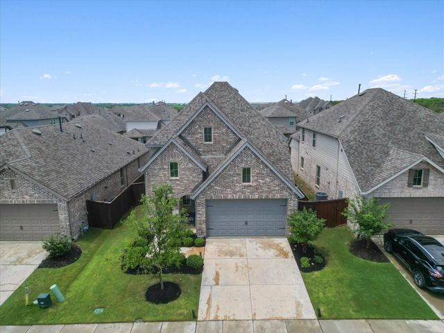 2013 Jumper Fields Drive, Aubrey, TX 76227