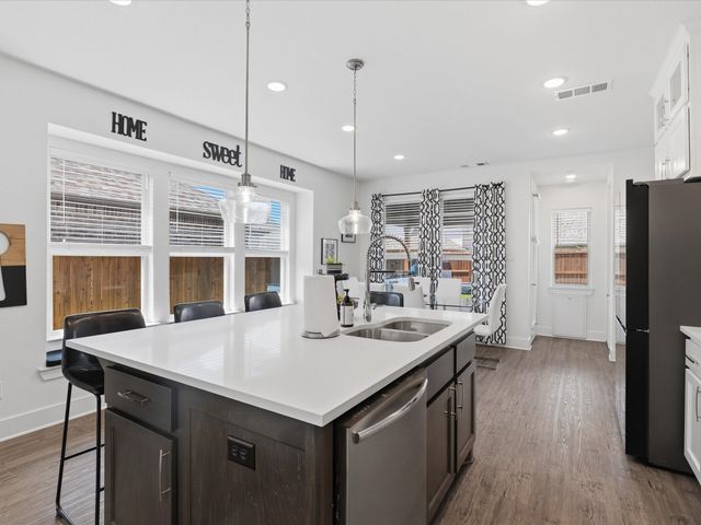 2013 Jumper Fields Drive, Aubrey, TX 76227
