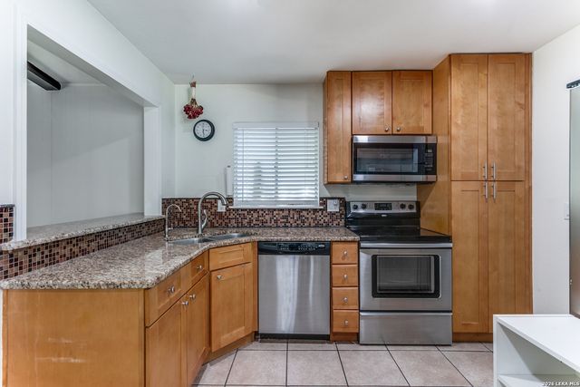 4302 Flint Hill ST, San Antonio, TX 78230