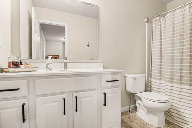 4326 Douthart Place, Mishawaka, IN 46544