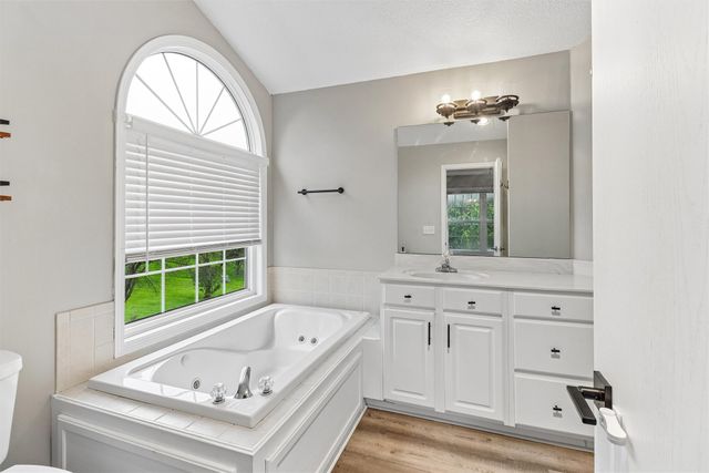 113 N 58th Place, Cumming, IA 50061