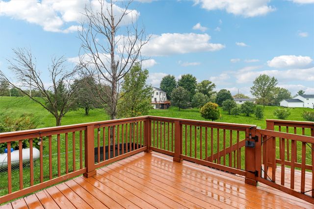 113 N 58th Place, Cumming, IA 50061