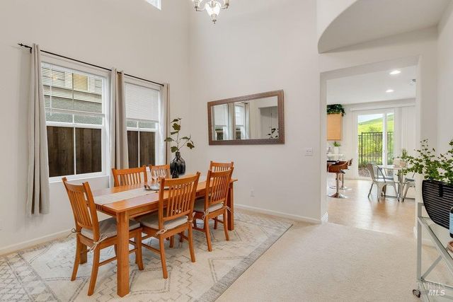 6606 Deerfield Dr, Vallejo, CA 94591