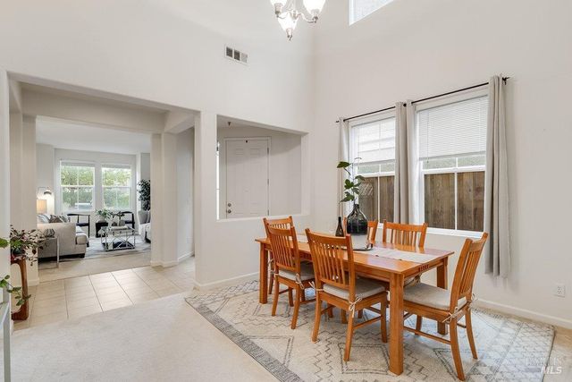 6606 Deerfield Dr, Vallejo, CA 94591