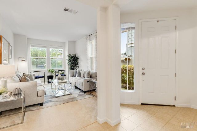 6606 Deerfield Dr, Vallejo, CA 94591