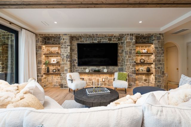 7569 Trident Ridge Rd, College Grove, TN 37046