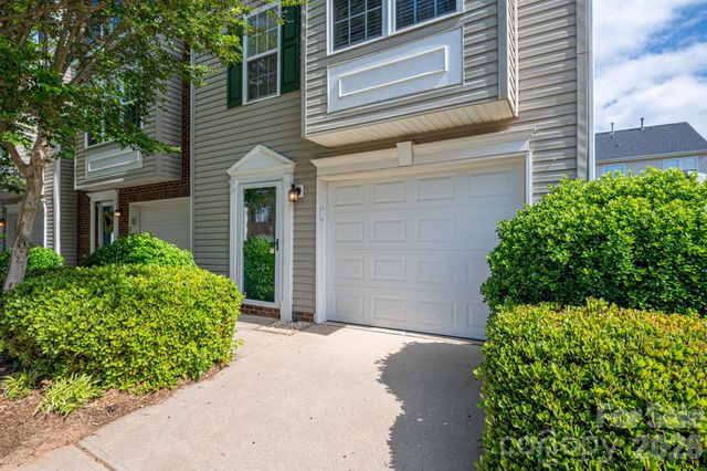 304 Rock Ridge Lane, Mount Holly, NC 28120