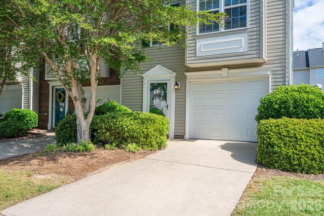 304 Rock Ridge Lane, Mount Holly, NC 28120