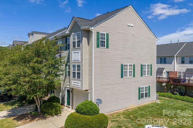 304 Rock Ridge Lane, Mount Holly, NC 28120