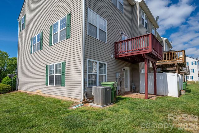 304 Rock Ridge Lane, Mount Holly, NC 28120