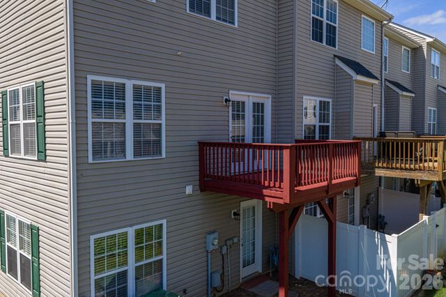 304 Rock Ridge Lane, Mount Holly, NC 28120
