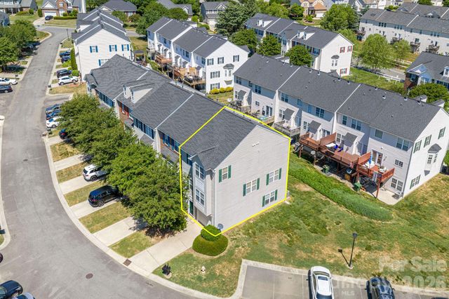 304 Rock Ridge Lane, Mount Holly, NC 28120