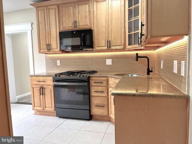 7642 WILLIAMS AVE, Philadelphia, PA 19150