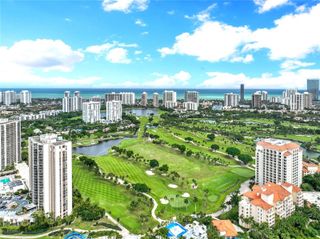 20335 W Country Club Dr 2603, Aventura, FL 33180