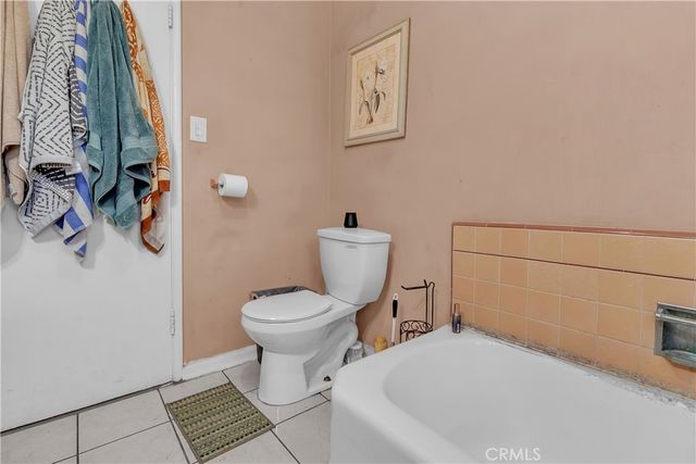 3936 Carlin Ave, Lynwood, CA 90262